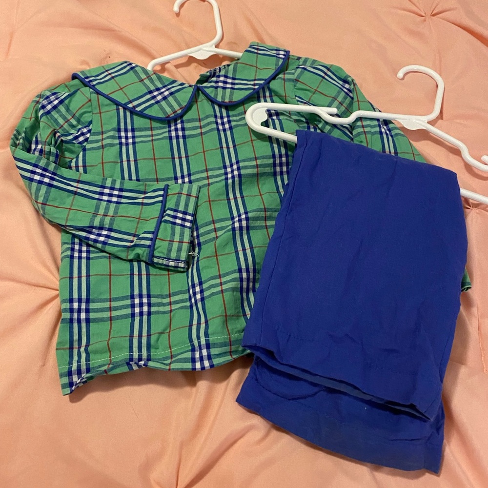 The Oaks Apparel set 18M